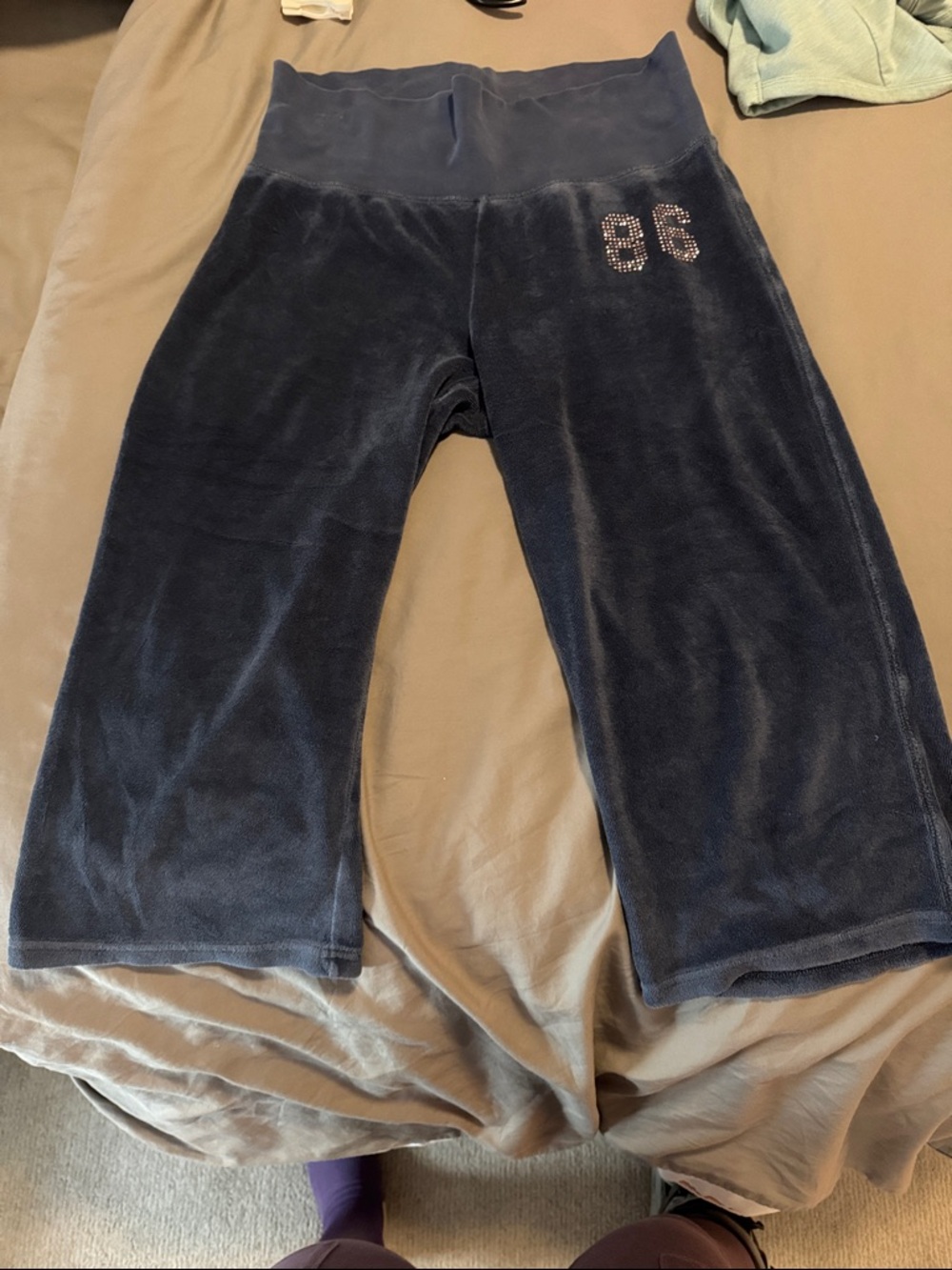 PINK Victoria's Secret Navy Blue Velour Lounge Pants with Rhinestone '86'